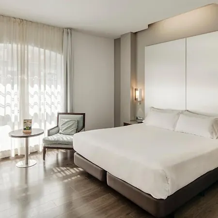 Otel Sercotel Coliseo 4*
