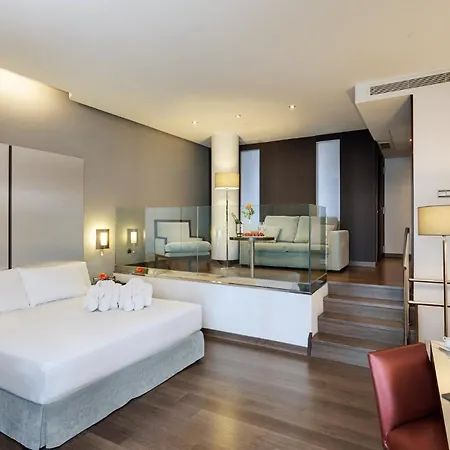 Отель Sercotel Coliseo Бильбао