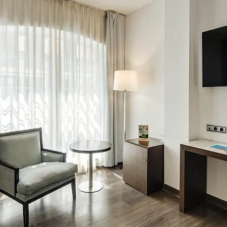 Ξενοδοχείο Sercotel Coliseo 4*