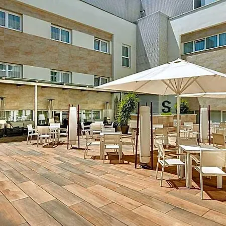 Sercotel Coliseo 4* בילבאו