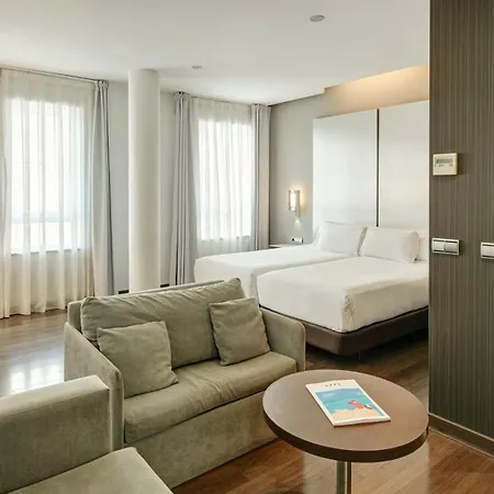 Hotel Sercotel Coliseo 4*